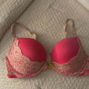 Victoria’s Secret Bombshell Pink Lace Bra